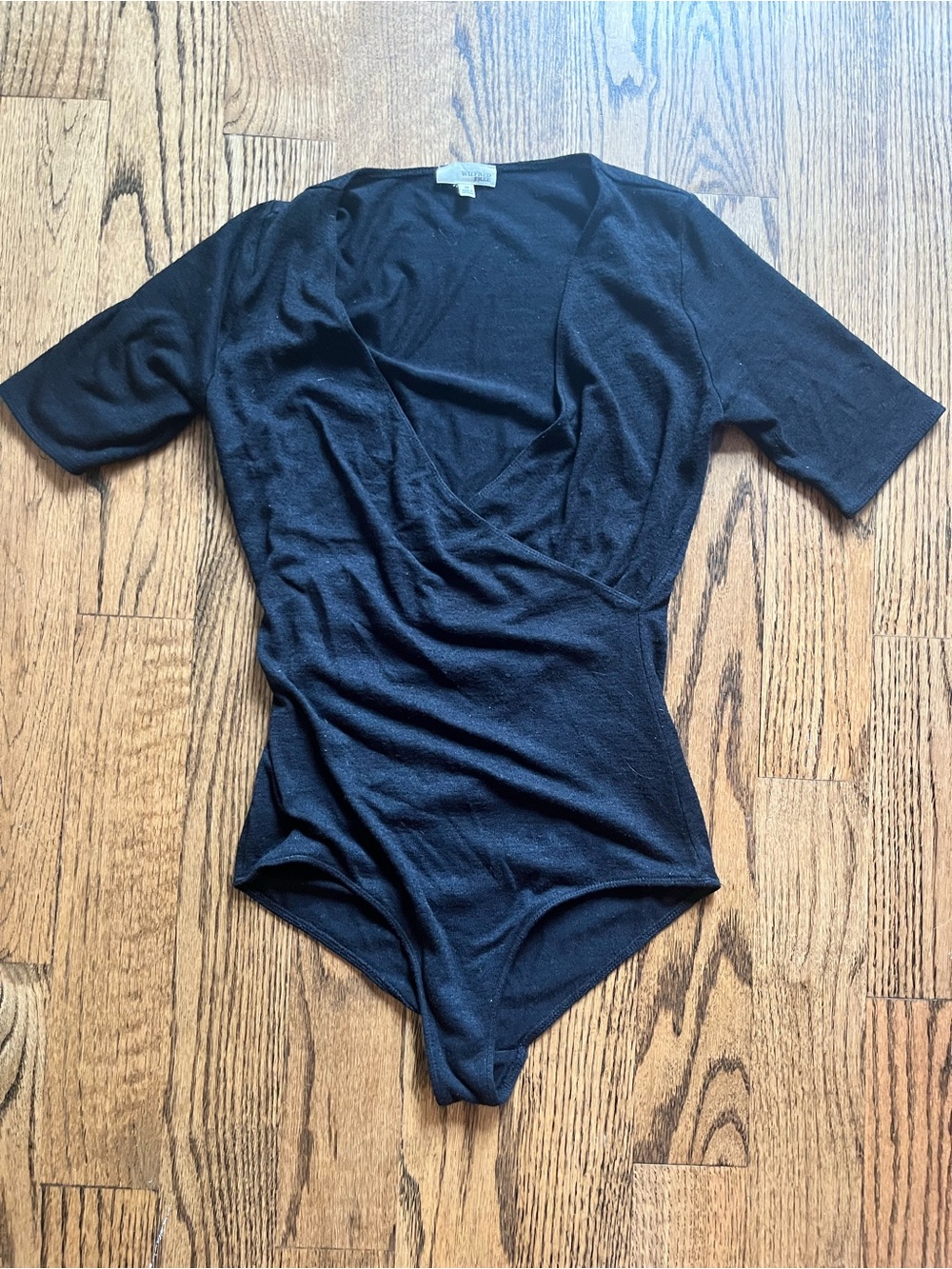 Aritzia Wilfred Free black v neck bodysuit. Medium. Feels like a sweater.